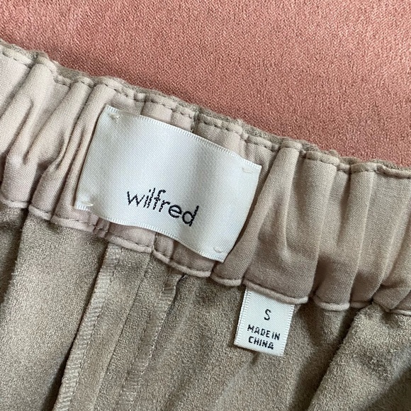 Wilfred Faux Suede tan pocket shorts - Picture 2 of 2